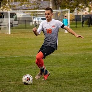 Meet your Posher, Garrett